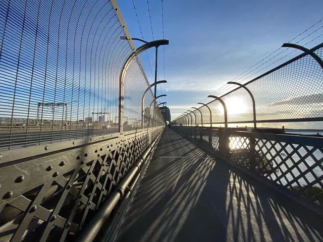 Sydney Harbour Bridge