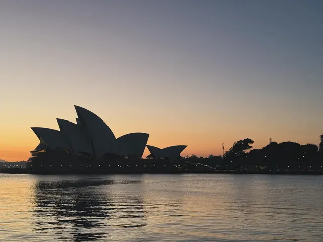 Sydney Harbour with @koos.gruntjes